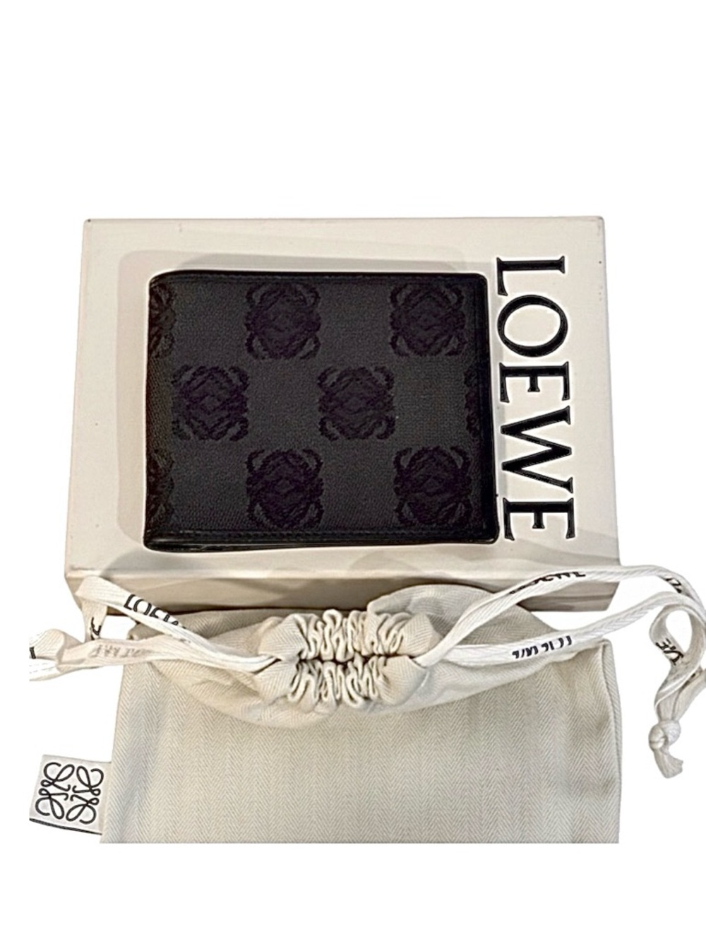 Loewe Men’s Black Anagram Bi-Fold Wallet NEW FULL INCLUSION